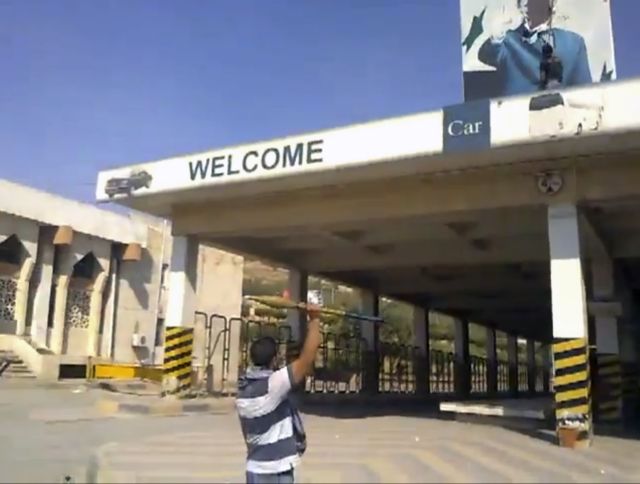 Υπό τον έλεγχο Σύρων ανταρτών φυλάκια στα σύνορα με Τουρκία και Ιράκ